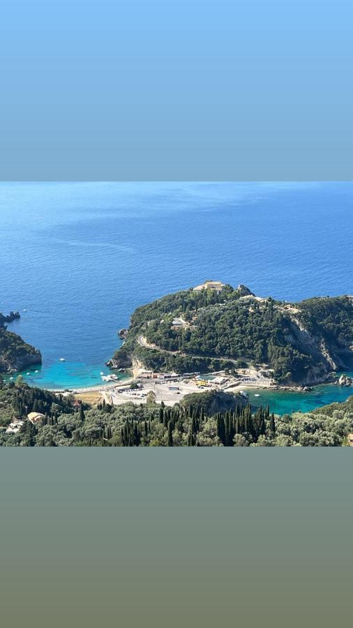 Villa Magda. Agios Georgios Pagon Exteriér fotografie