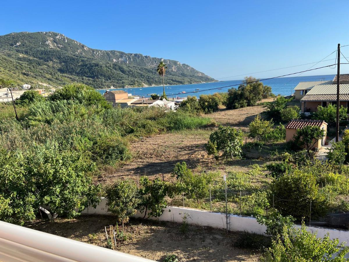 Villa Magda. Agios Georgios Pagon Exteriér fotografie