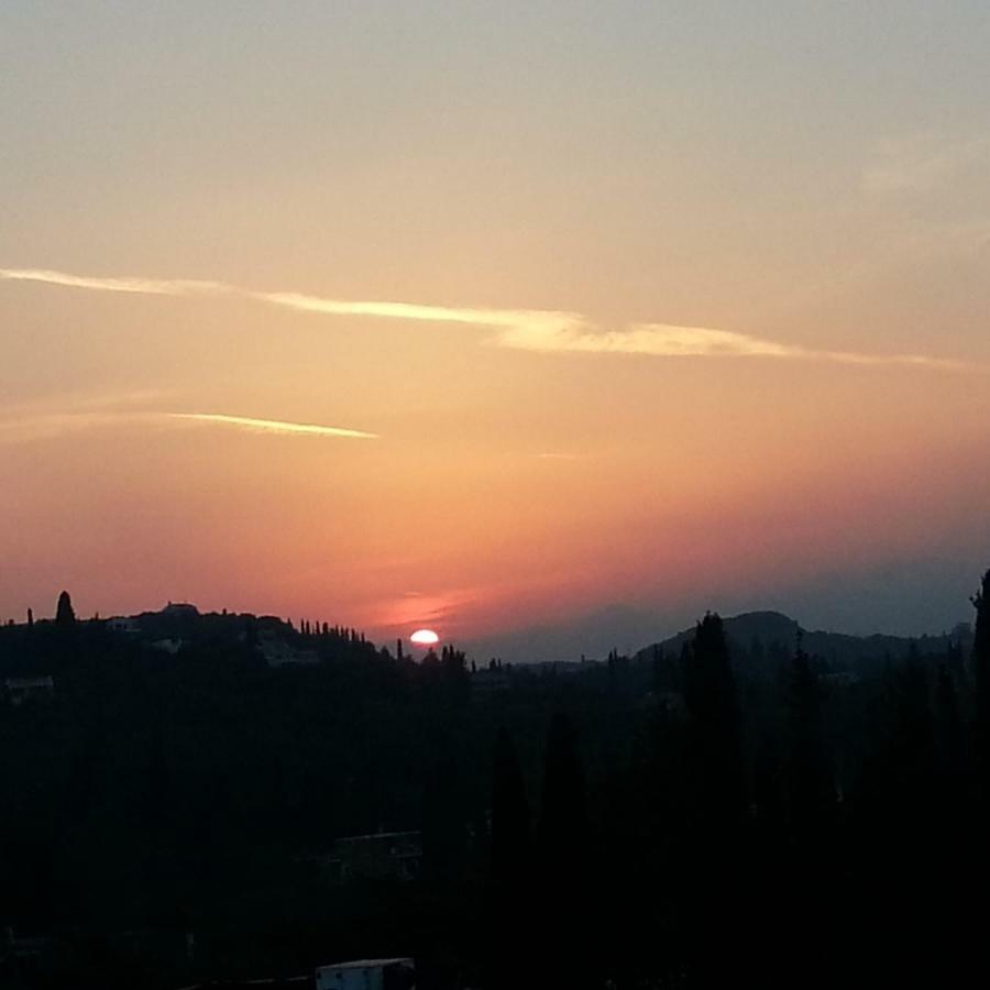 Villa Magda. Agios Georgios Pagon Exteriér fotografie